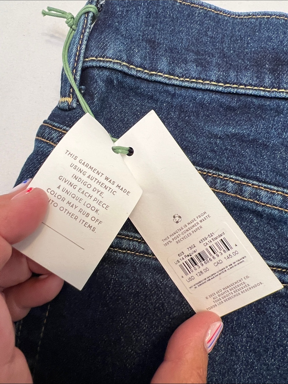 AE 77 AMERICAN EAGLE PREMIUM STRAIGHT CROP BUTTON FLY DENIM JEANS SIZE 14 - Picture 11 of 16